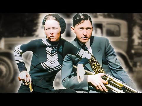 Infamous Duo Bonnie And Clyde. Real Historical Photos