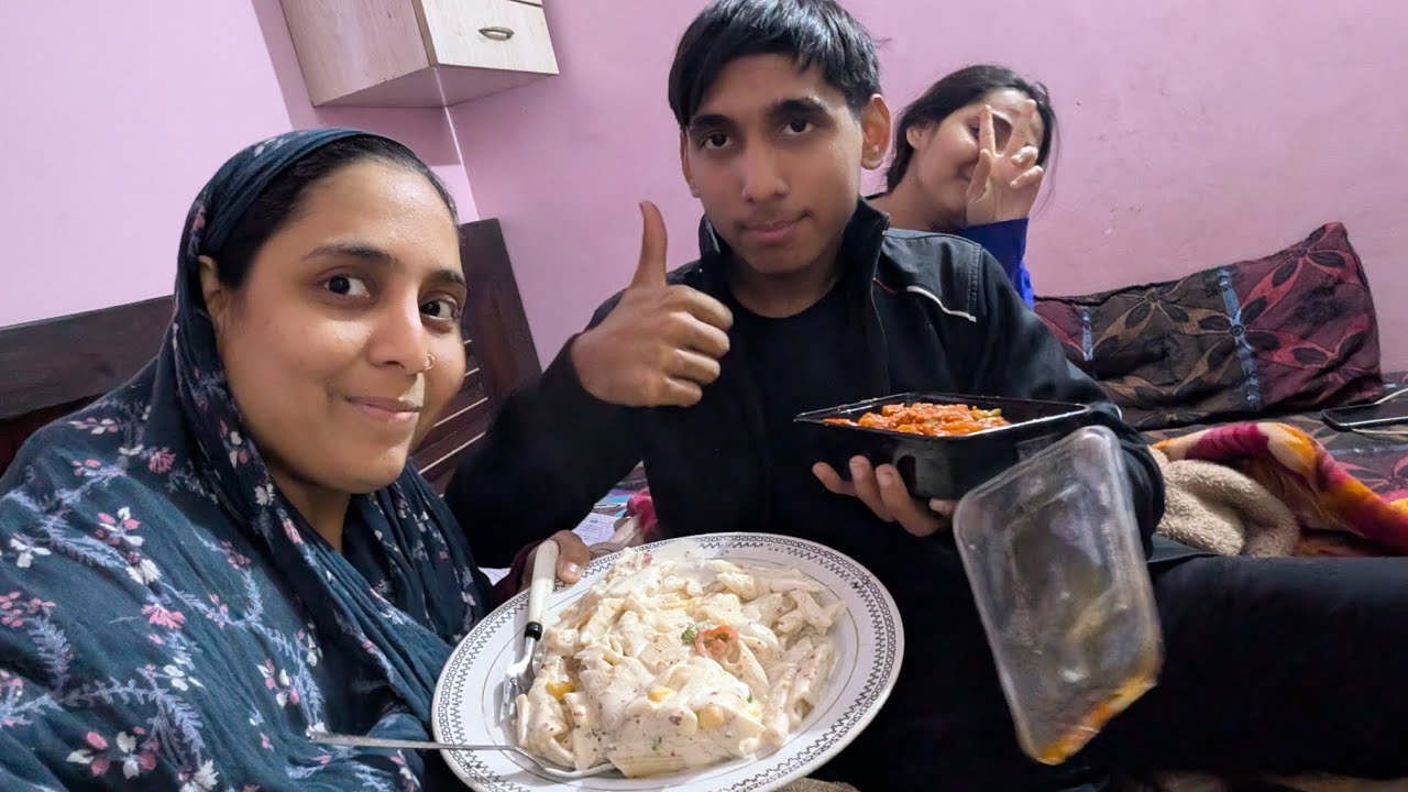 Humne Kri Late Night Party 🍹🎉