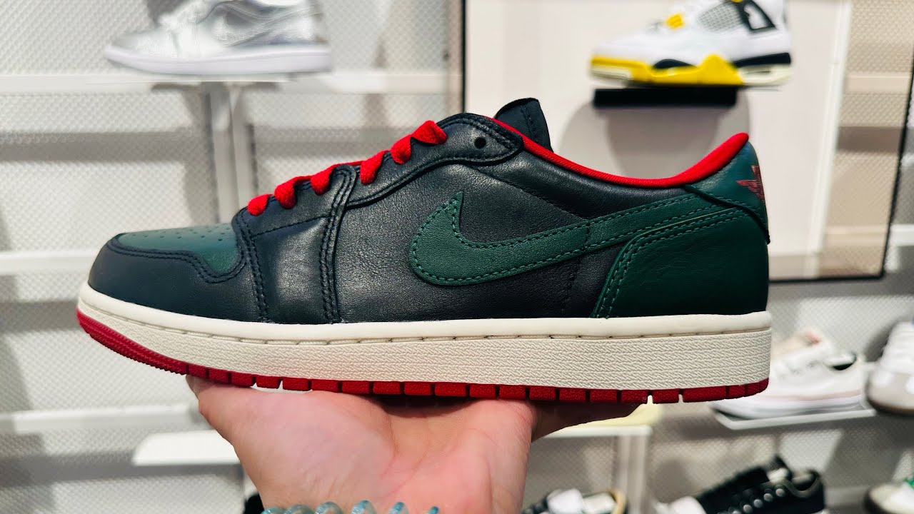 Jordan 1 Retro Low OG Gorge Green Varsity Red (Women's)