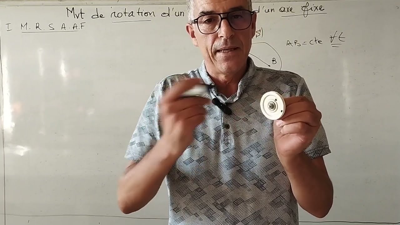 Mouvement de rotation d'un solide autour d'un axe fixe 1BAC BIOF Vitesse angulaire Rotation uniforme