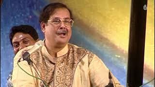 Dagar nayone  ডাগর নয়নে  -  রাগপ্রধান গান  -  Pt Ajoy Chakrabarty  -  Live at Mayar Madhuri 2012