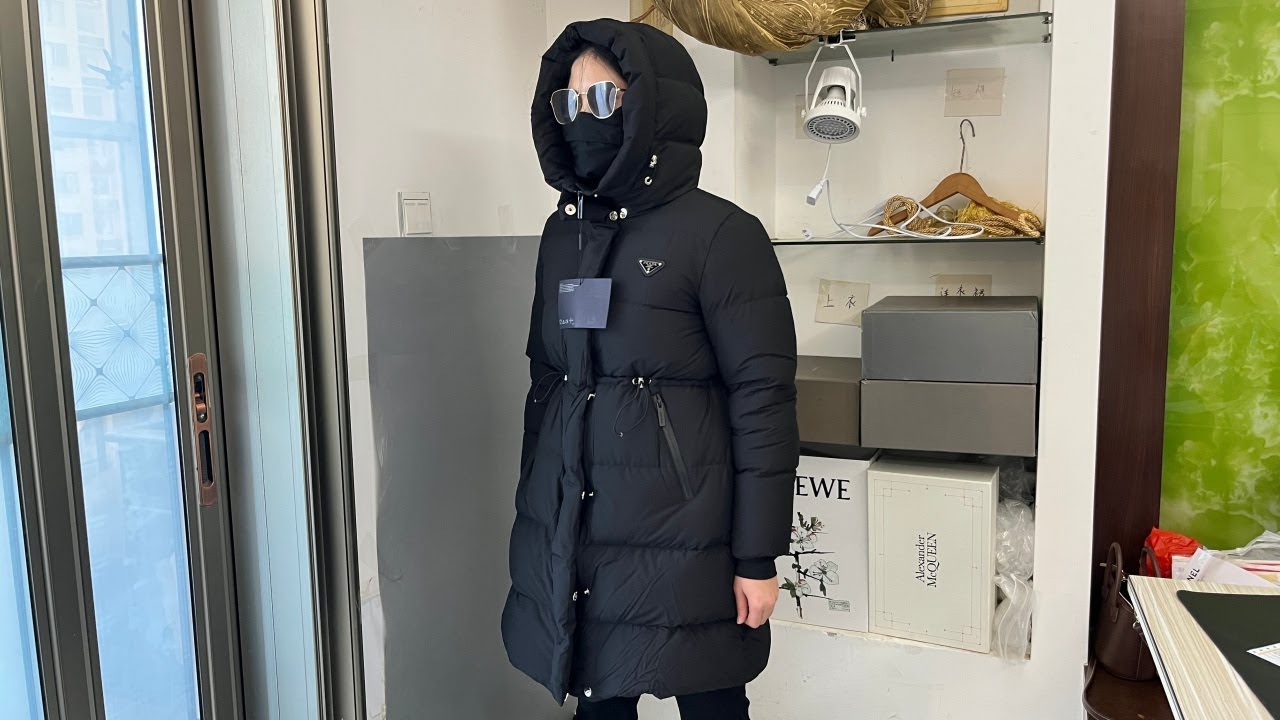 Try On Prada Re Nylon belted down jacket black Review from Supkicks