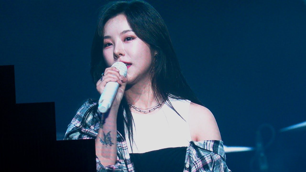 241110 Incheon Airport Sky Festival | 인천공항 스카이페스티벌 | 휘인 직캠 Wheein Fancam