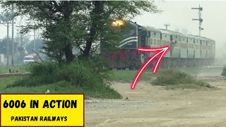 Non Stop Train Running Between Lahore and Faisalabad Railway Station Junctions P