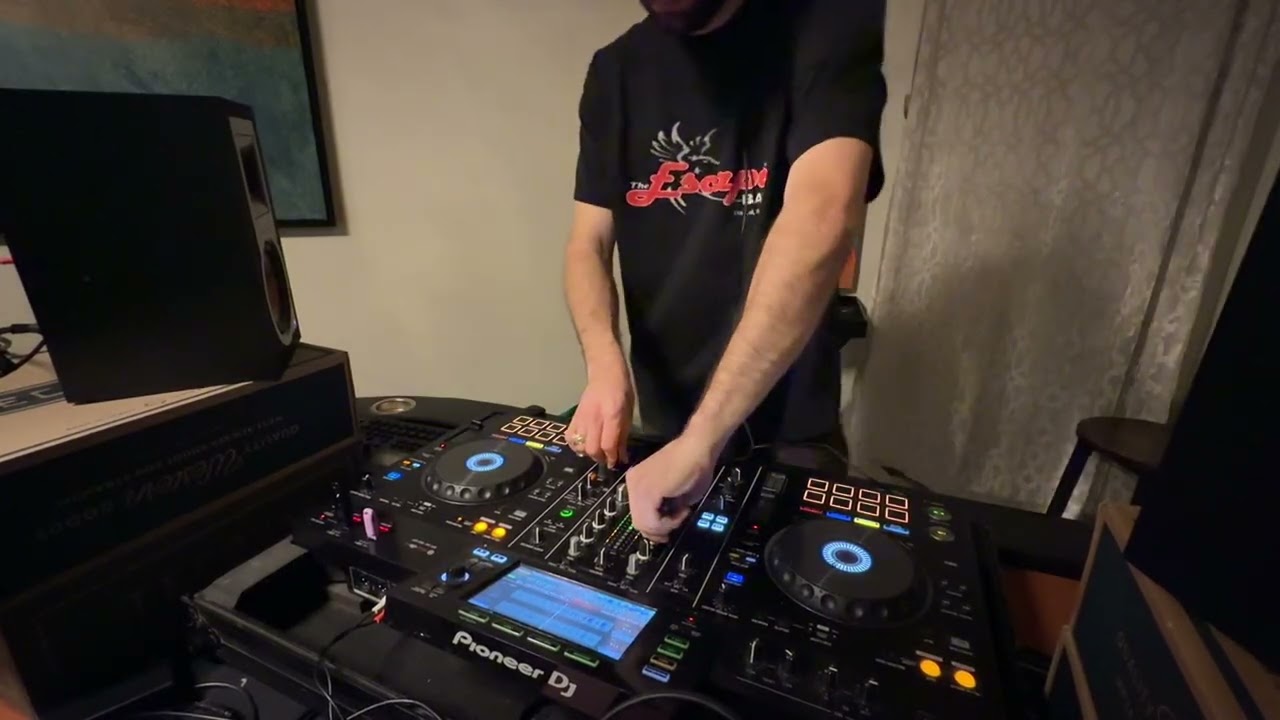 Mini Tech House Mix 2.21.26