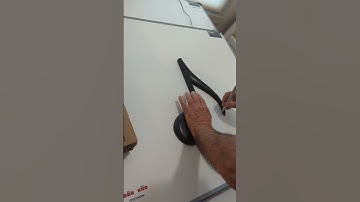 Trace wooden musical note to save as a DXF, SVG, or PDF file