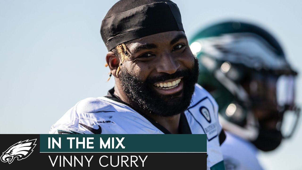 Vinny Curry Talks Receiving His Master's Degree & More w/ DJ Diamond Kuts | Eagles In the Mix