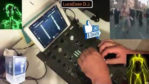 LucaEsse D.J.  - iPad with Reloop RMX22i