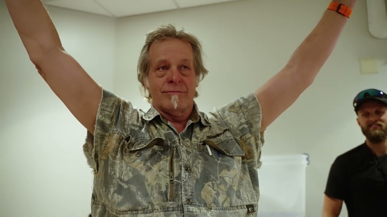 Тед расчувствовался после разговора о последнем желании