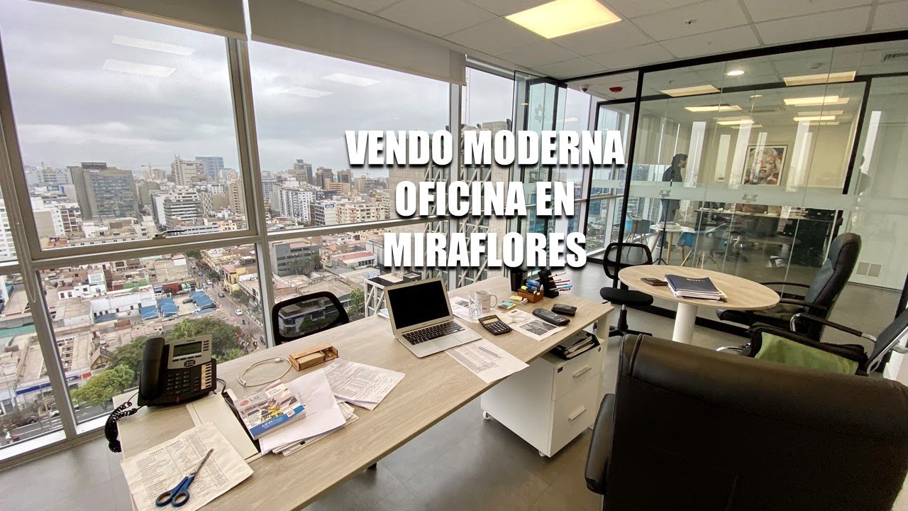 Oficina Moderna amoblada con Linda Vista a la Ciudad