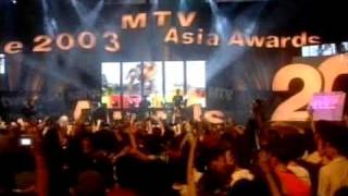 Avril Lavigne - Sk8er Boi - Live @ Asia Awards [01.24.2003]