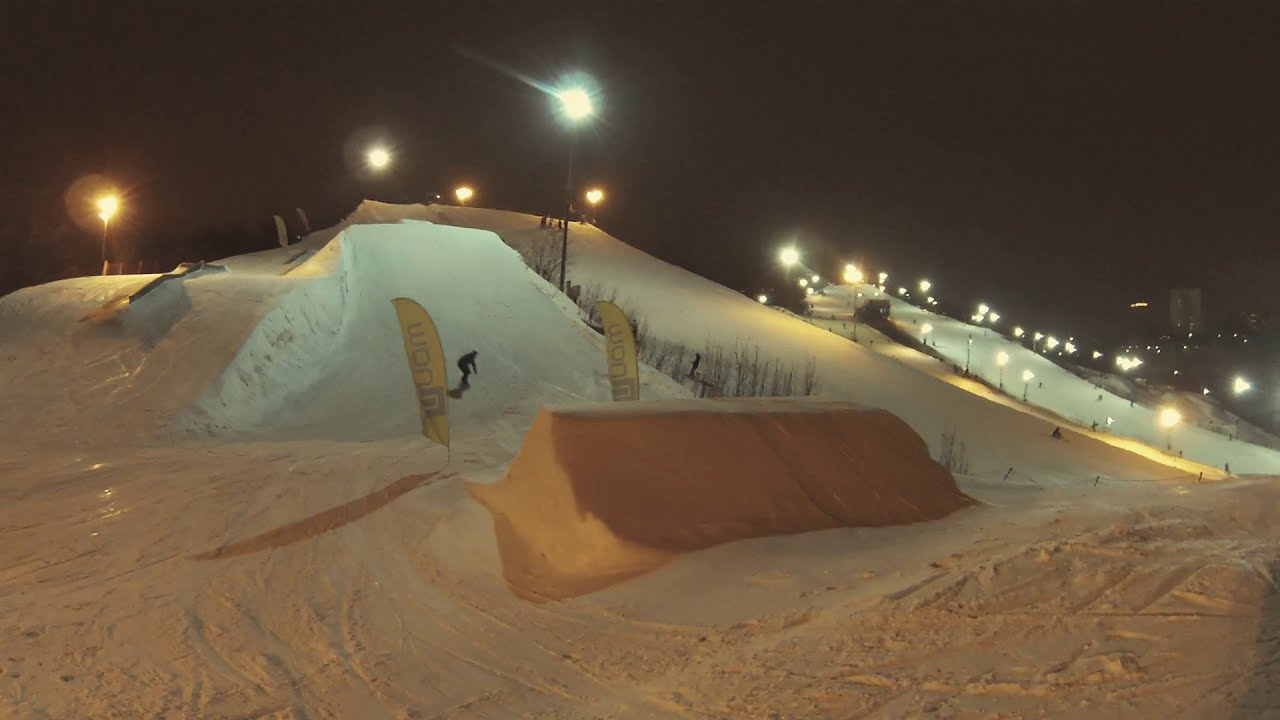 My first snowboard jumps YouTube