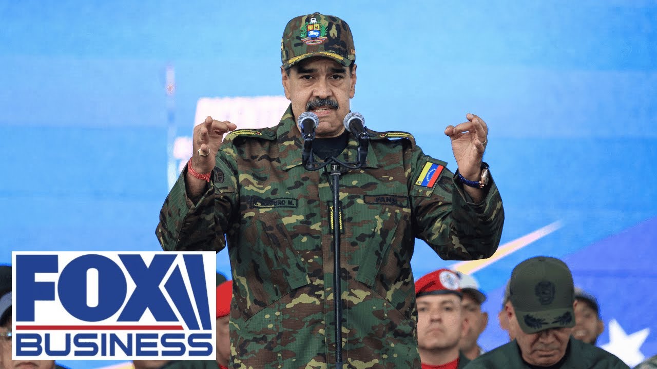 ‘I don’t see how Maduro keeps this going,’ ex-CIA officer says