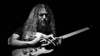 Drive Home - Isolated guitar solo (Guthrie Govan) chords