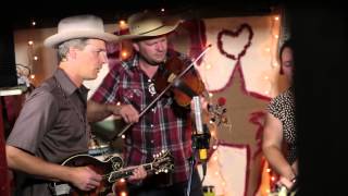 Foghorn Stringband  Don't This Road Look Rough and Rocky (Live @Pickathon 2012)