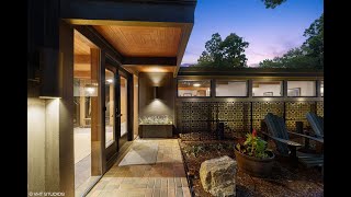 A Stunning, Sprawling MidCentury Modern Post and Beam Ranch in Deerfield, Illinois