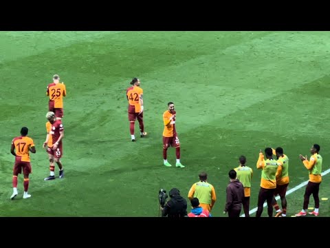 ZİYECH füzeyi yolluyor! İcardi Gol Anonsu Bitmeden! (Galatasaray-Sivas tribün çekim)