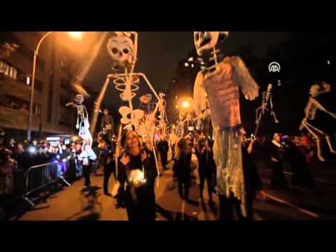 Video: New York'ta Cadılar Bayramı Nasıl Kutlanır