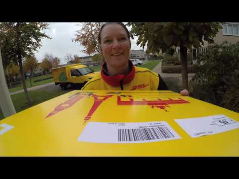 DHL Parcel - Bezorger