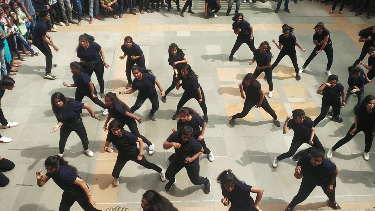 Aissms Ioit| FLASHMOB|ALACRITY 2K20|