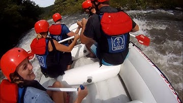 Upper Ocoee Roach Motel Rapid for fastfreds.com/OcoeeRiverGuidebook