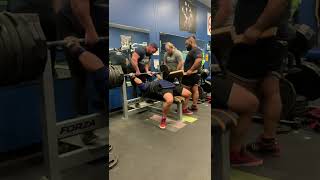 Chris Flores benches 685