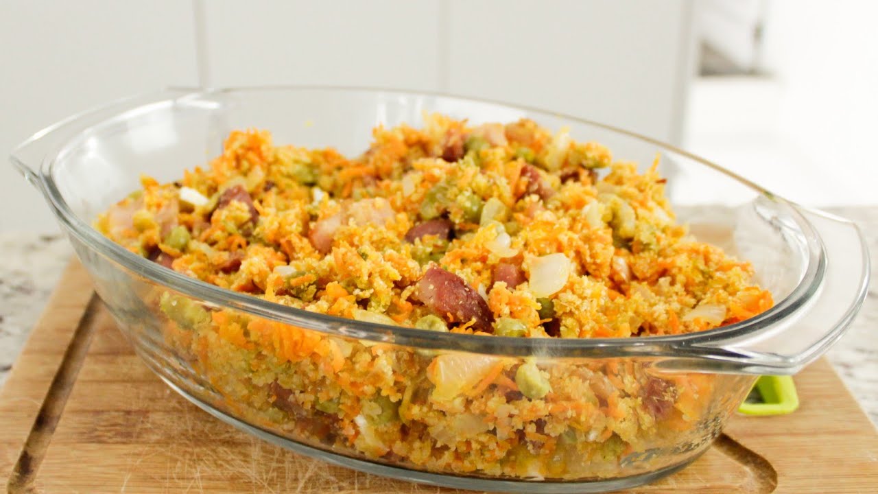 FAROFA DE BACON E CALABRESA l PERFEITA #farofa - YouTube