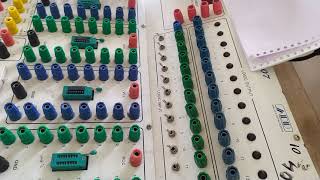 random sequence generator using IC-7495