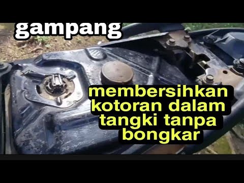 Video: Bagaimana Anda melarutkan lumpur dalam tangki bensin plastik?