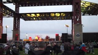 2 Pura Fe Borders Bayfront 20120916