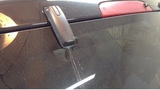 Ford Escape Liftgate Glass Hinge Replacement