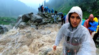 Hp23 || flood me fans gaye | पहली बार देखा ऐसा सैलाब himachal flood video | Tour Vlog बाढ़ का सीन