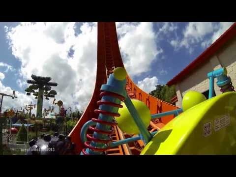 RC Racer Hong Kong Disneyland. 遙控賽車香港迪士尼樂園。