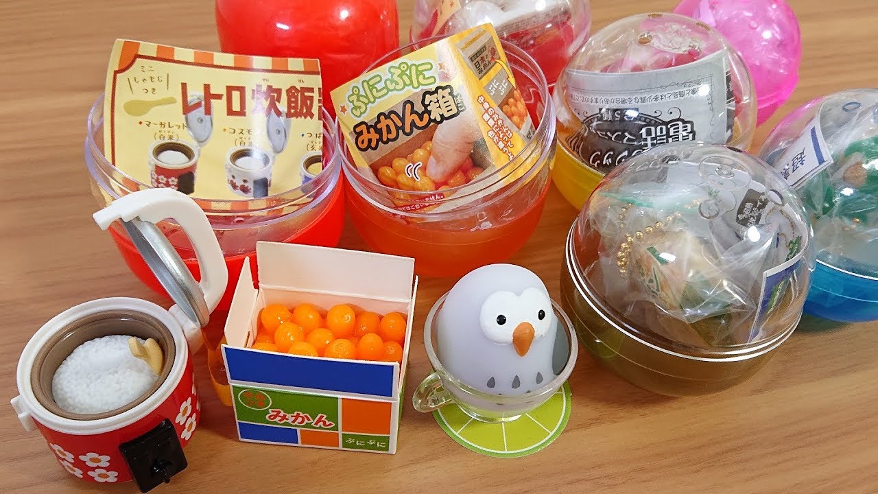 ガチャガチャ大量開封！スクイーズ・ミニチュア小物がかわいすぎる