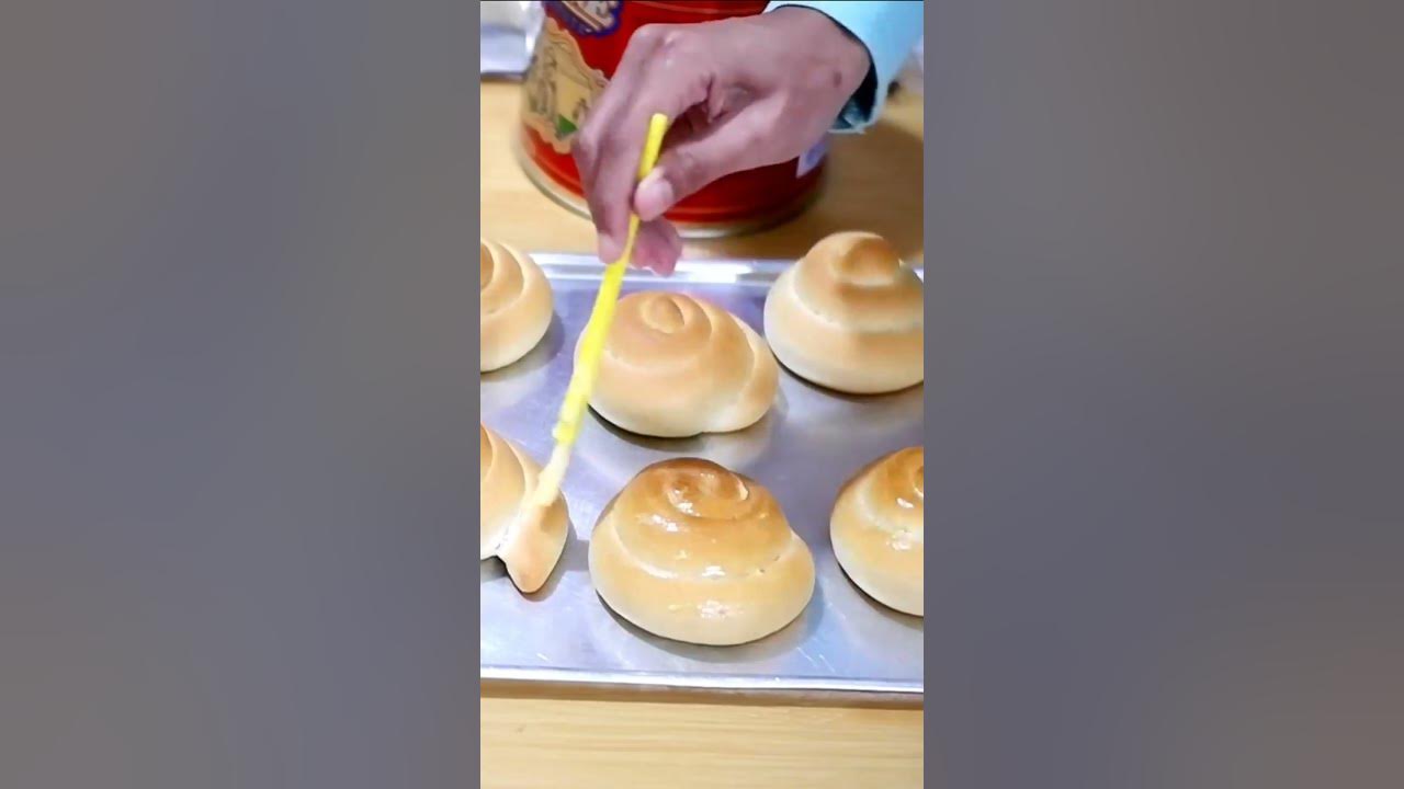 Cara Membentuk Roti Manis