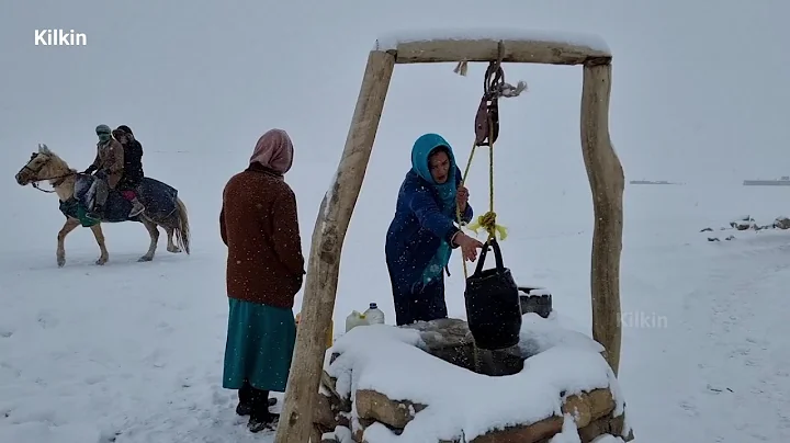 A Snowy Day in The coldest village on afghanistan - DayDayNews