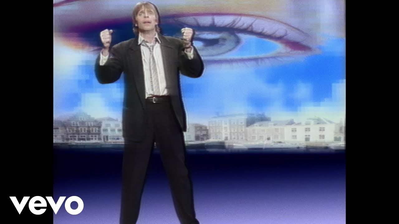 Pierre Bachelet - Marionnettiste (Clip Officiel) Pierre Bachelet - Marionnettiste (Clip Officiel)
