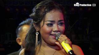 Download Mendung Ireng - Ema Rihana - Desy Paraswaty Live Tegalsari Tegal Barat Video MP3 Mendung Ireng - Ema Rihana - Desy Paraswaty Live Tegalsari Tegal Barat