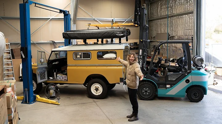 LAND ROVER BUILD: We Finally Have a Rooftop Tent a...