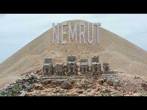 Nemrut Dağ'ı      Nemrut Mountain        جبل نمرود