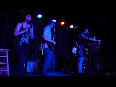 Sharon Van Etten - Love More (The Rock Shop, 8.2.2...