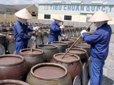 Video Xem cách làm nước mắm Ba Làng, Tĩnh Gia - youtube