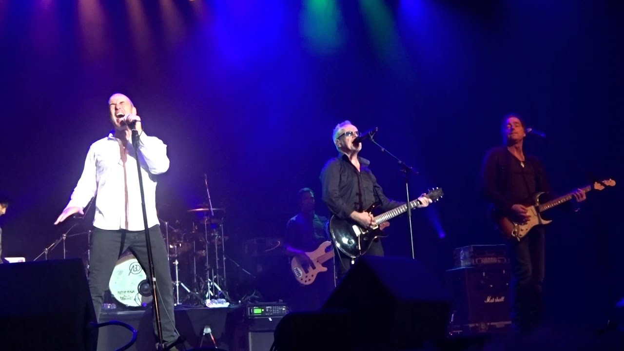 Nik Kershaw/ Go West Tun Wells Birdy 'Wings' (Lloyds bank Ad) YouTube