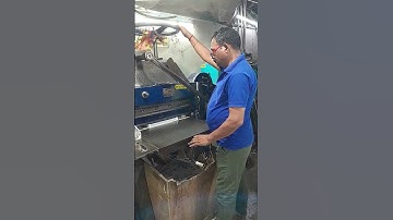 #nehruplace #dharamprints #shortvideo # cutting visiting card Negi da.pls subscribe kariye.....