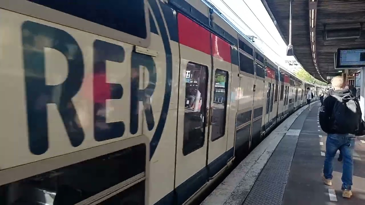 RER A Arrivés d'un MI2N ( UM ) à JoinvillelePont à destination de CergyleHaut YouTube RER A Arrivés d'un MI2N ( UM ) à JoinvillelePont à destination de CergyleHaut YouTube
