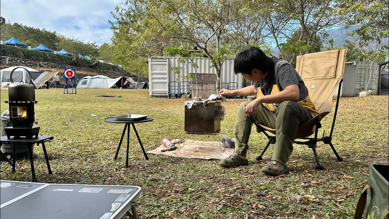 2026.01.24🚘夜衝逃離城市｜🏕️遠山望月溫泉露營慢生活｜烤雞×溫泉×火爐♨️
