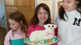 How to Make an Easter Lamb Cake