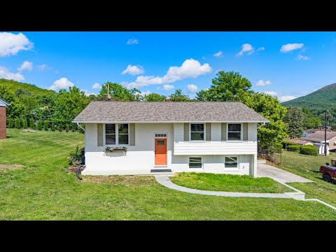 104 Pine St, Narrows, VA home video tour