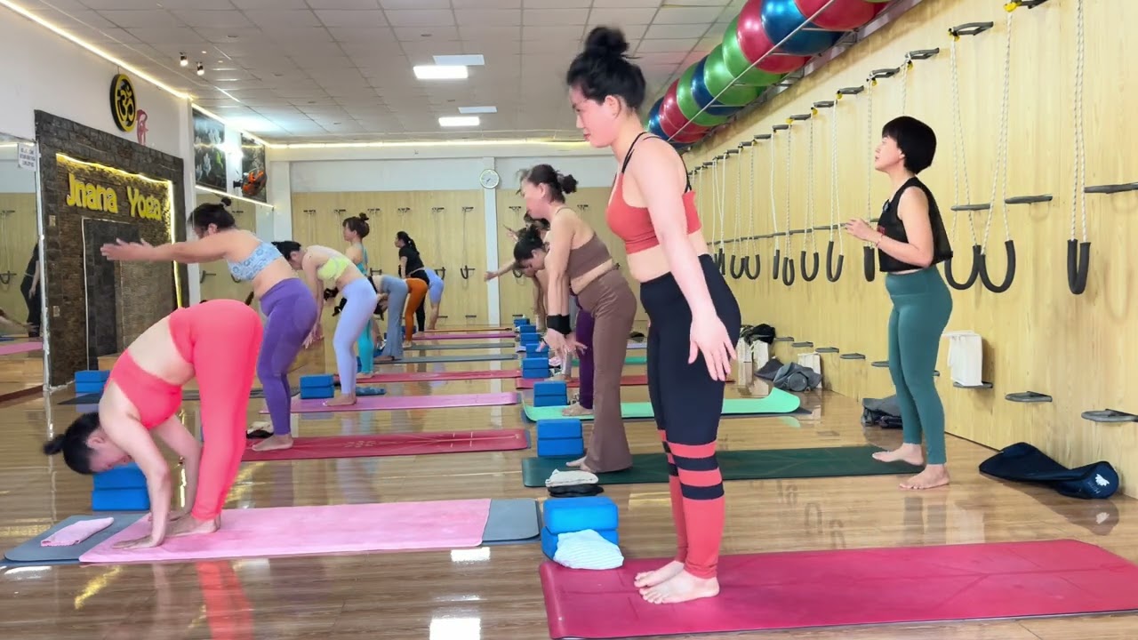 Chào mặt trời và block tại sao không?