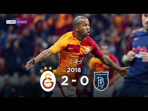 Galatasaray 2 - 0 M.Başakşehir | Maç Özeti | 2017/18
